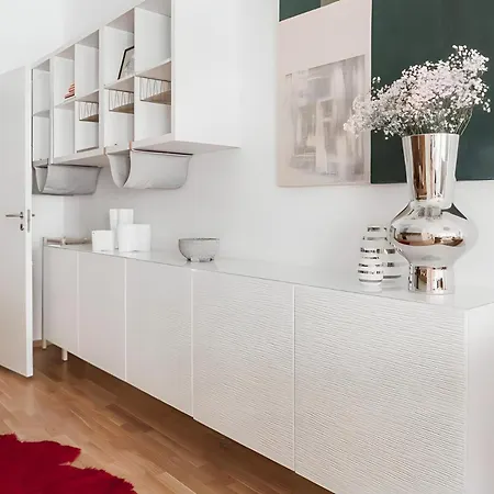 Apartment Modern And Centrally Located